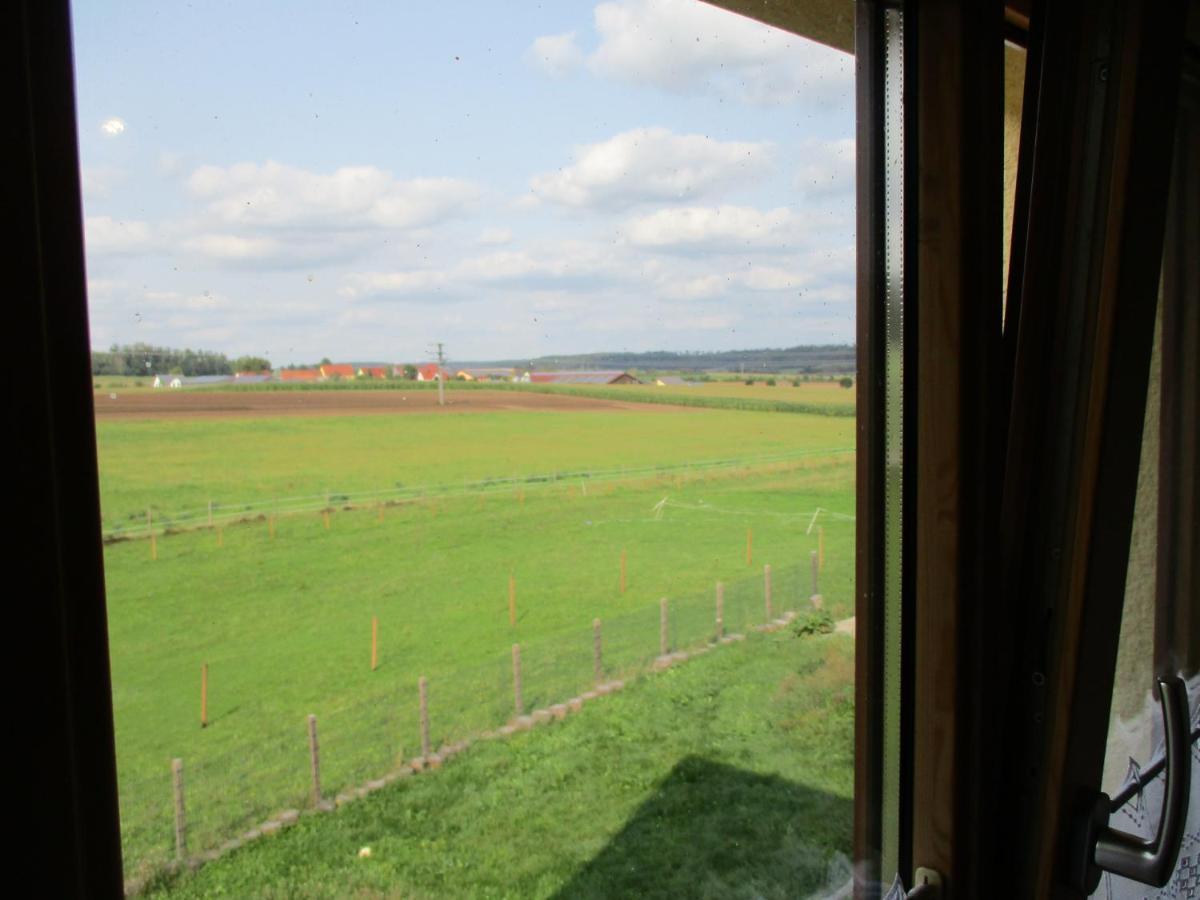 Ferienwohnung Rösch Feuchtwangen Exterior foto